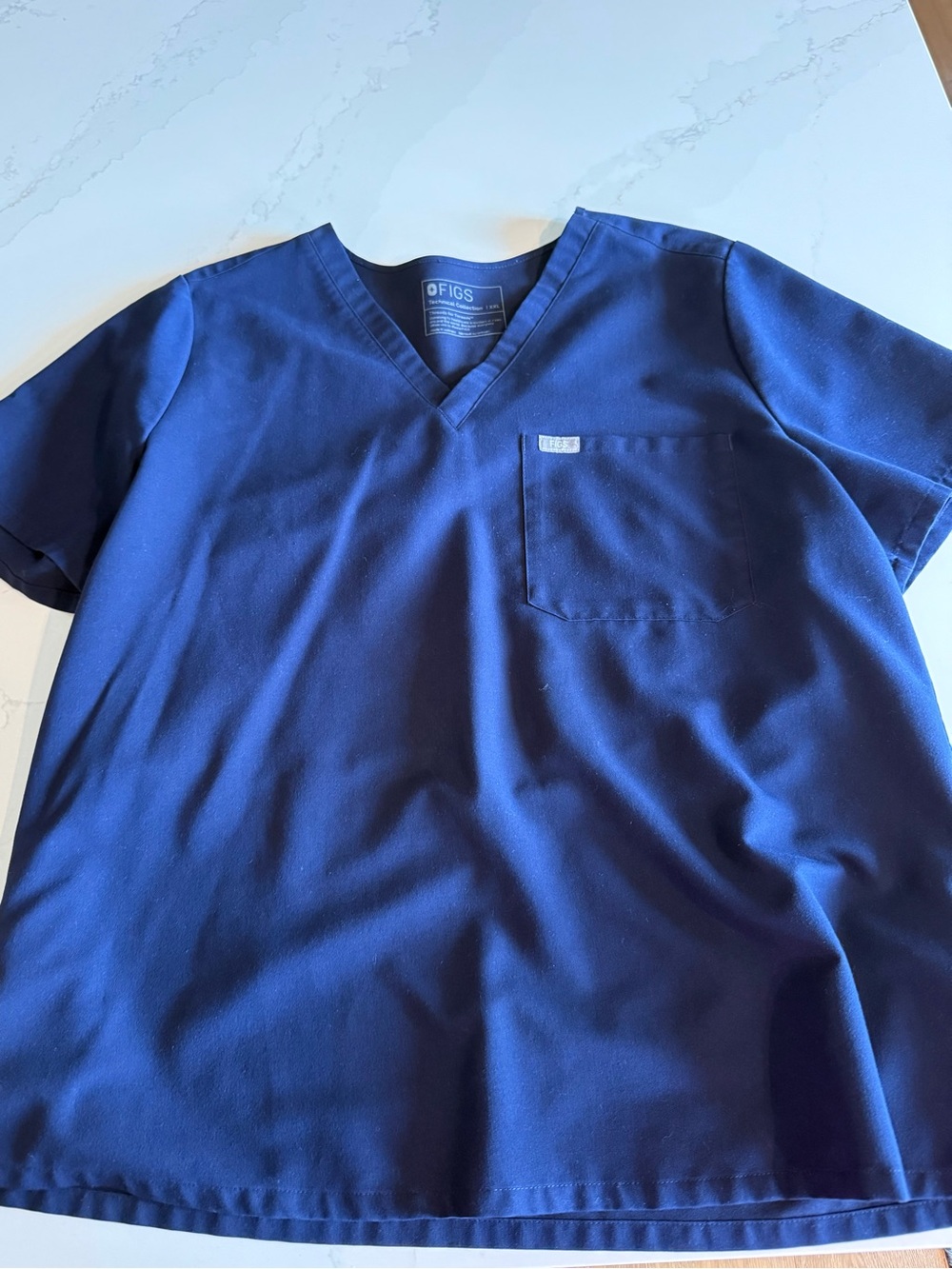 FIGS Women's V-Neck Scrub Top - Navy